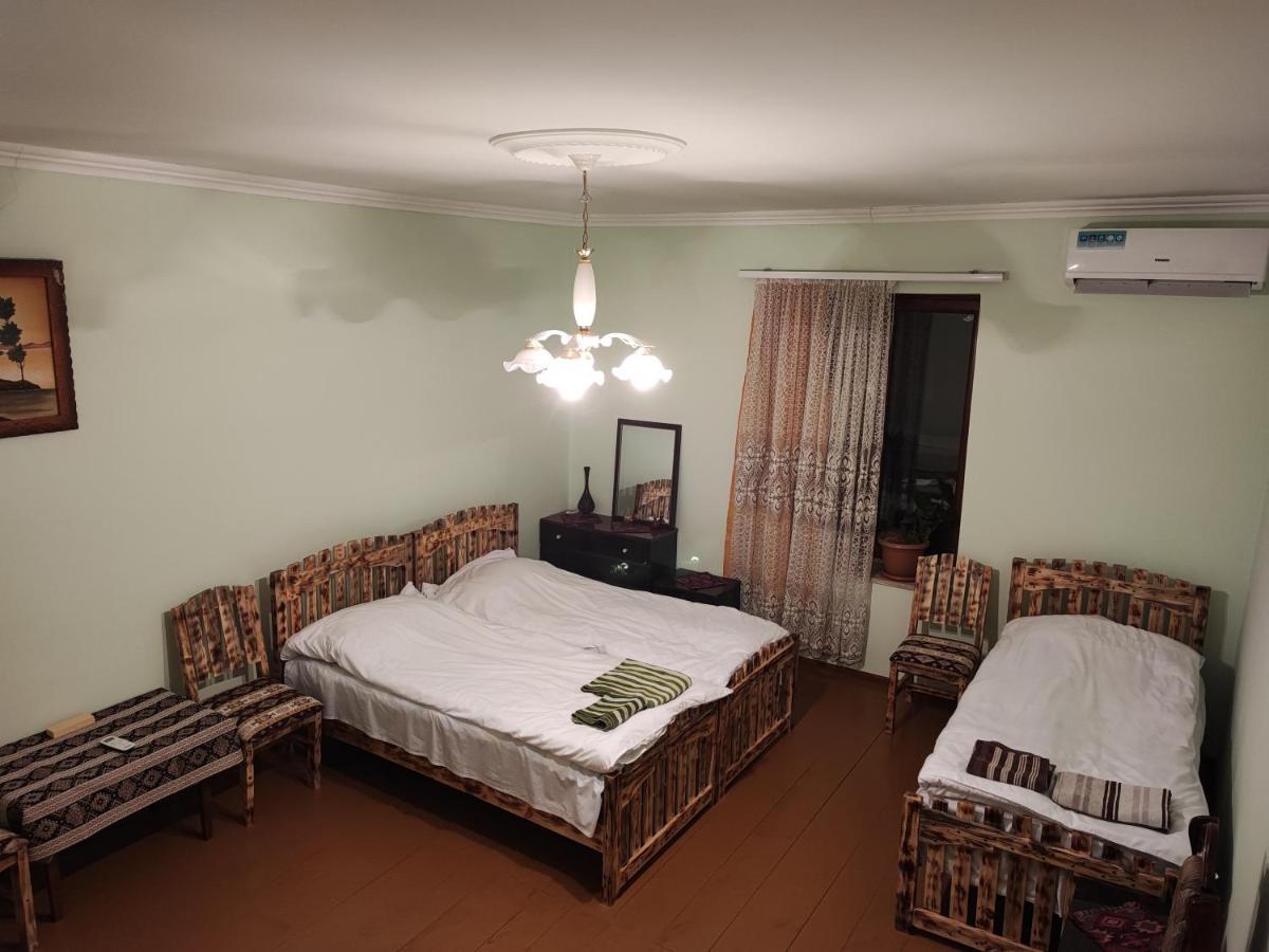 Berdavan Guesthouse Ngoại thất bức ảnh