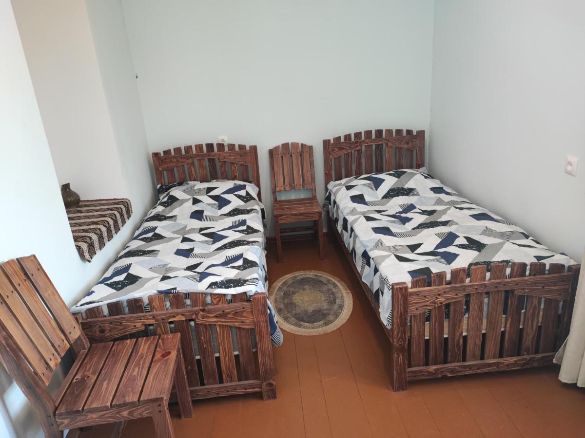 Berdavan Guesthouse Ngoại thất bức ảnh