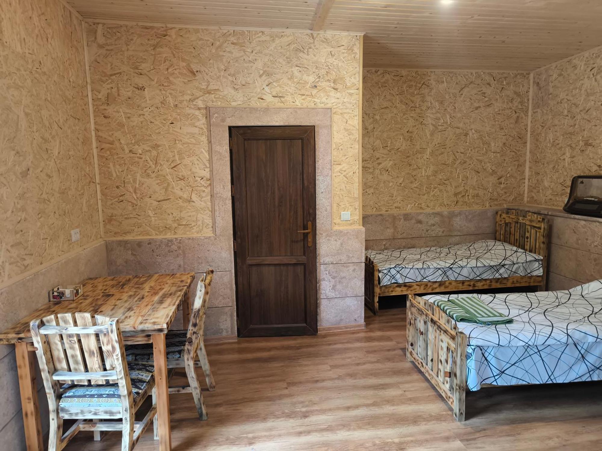Berdavan Guesthouse Ngoại thất bức ảnh
