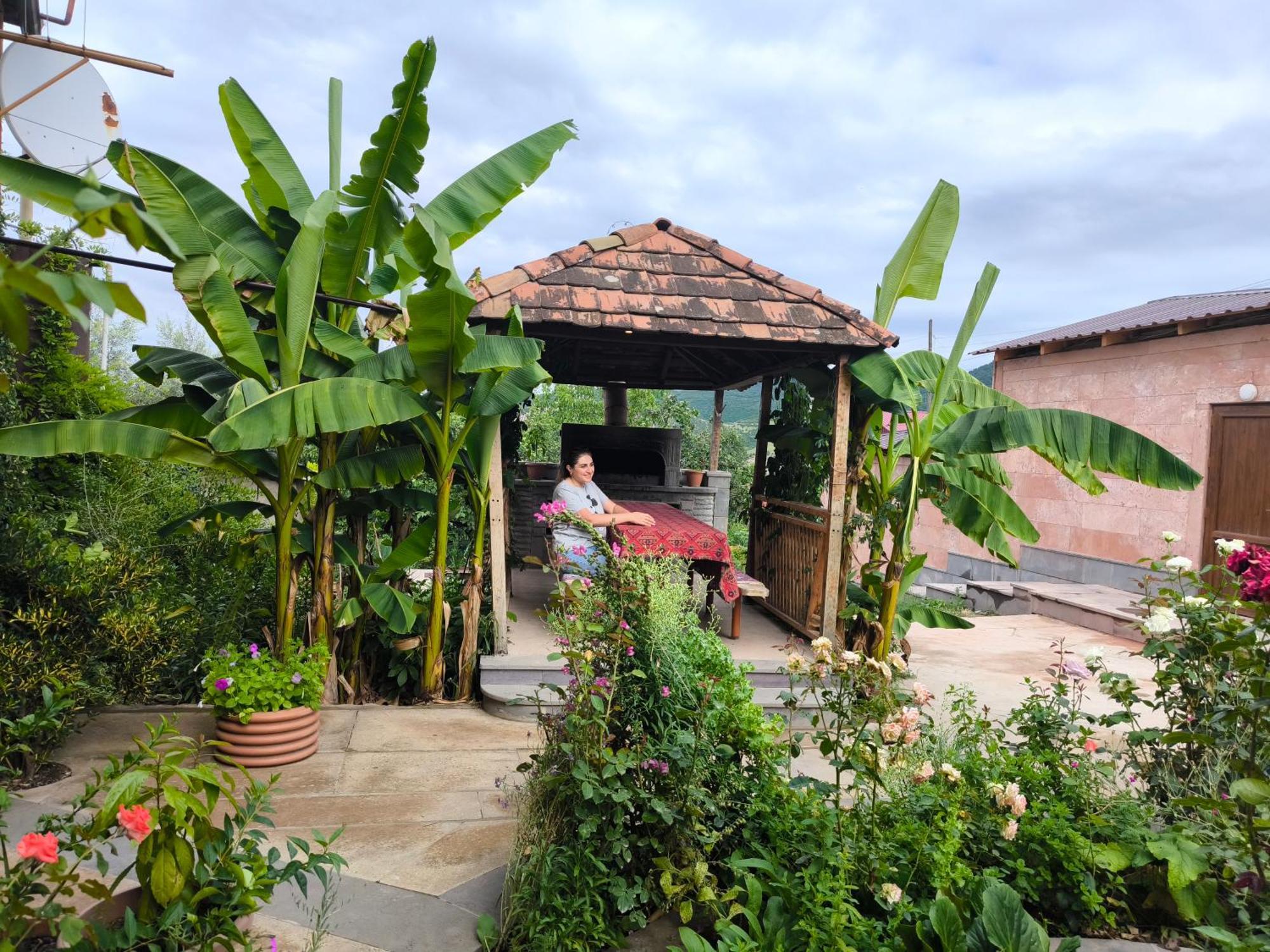Berdavan Guesthouse Ngoại thất bức ảnh