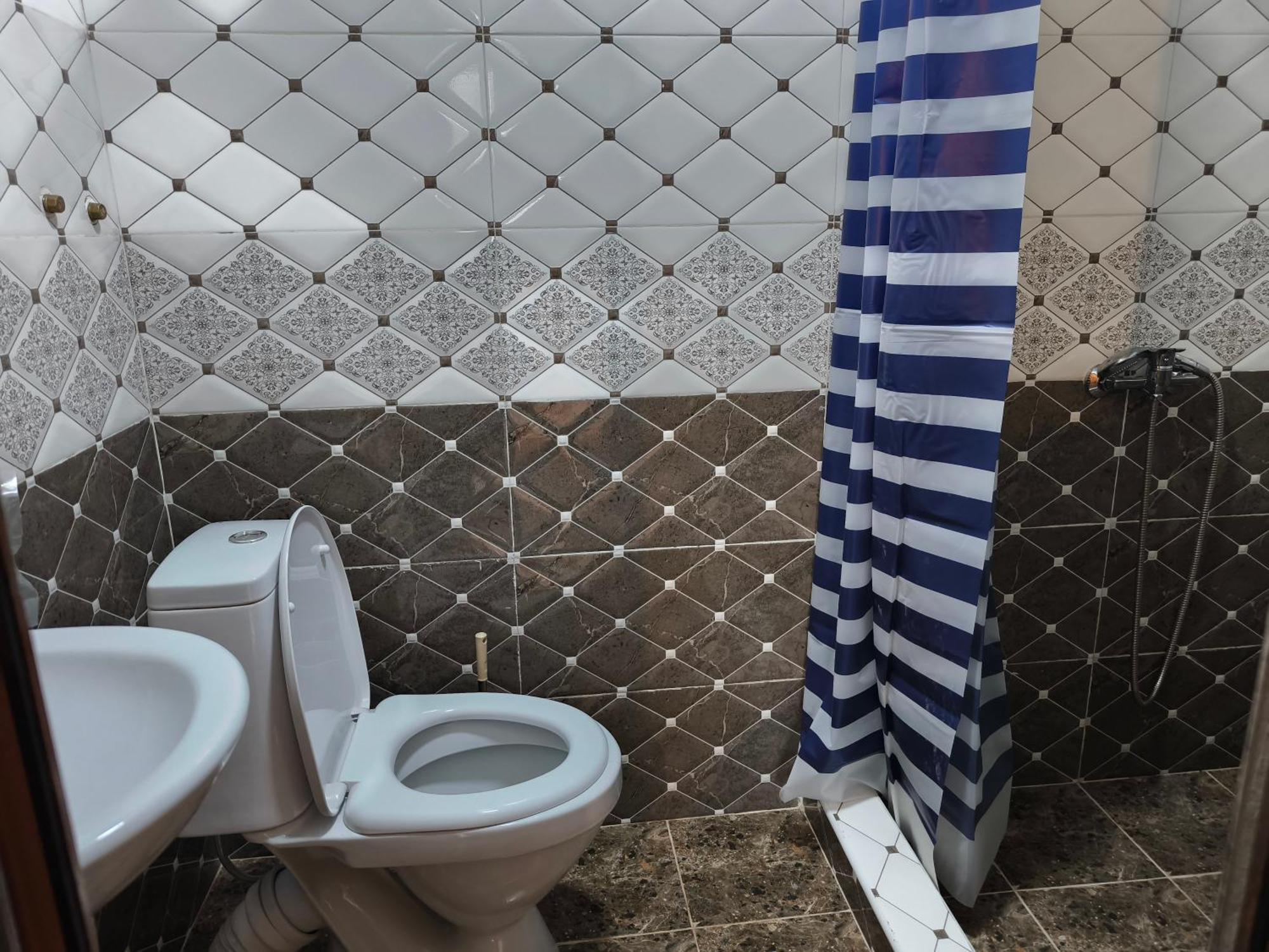Berdavan Guesthouse Ngoại thất bức ảnh
